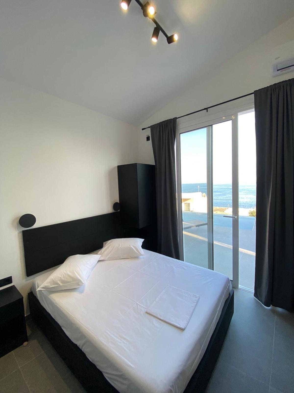 Akrogiali Apartments Mparmpati Eksteriør billede